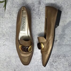 Y2K Connie | Bronze Metallic Loafers with Gold & Brown Decorative Discs Size 9